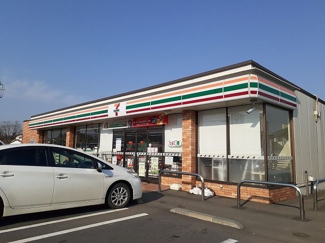 コンビニ　セブンイレブン大田原野崎店（コンビニ）まで2500m