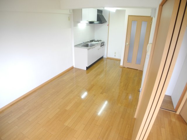 居室・リビング　※同物件同室タイプの写真でございます※現況を優先します※