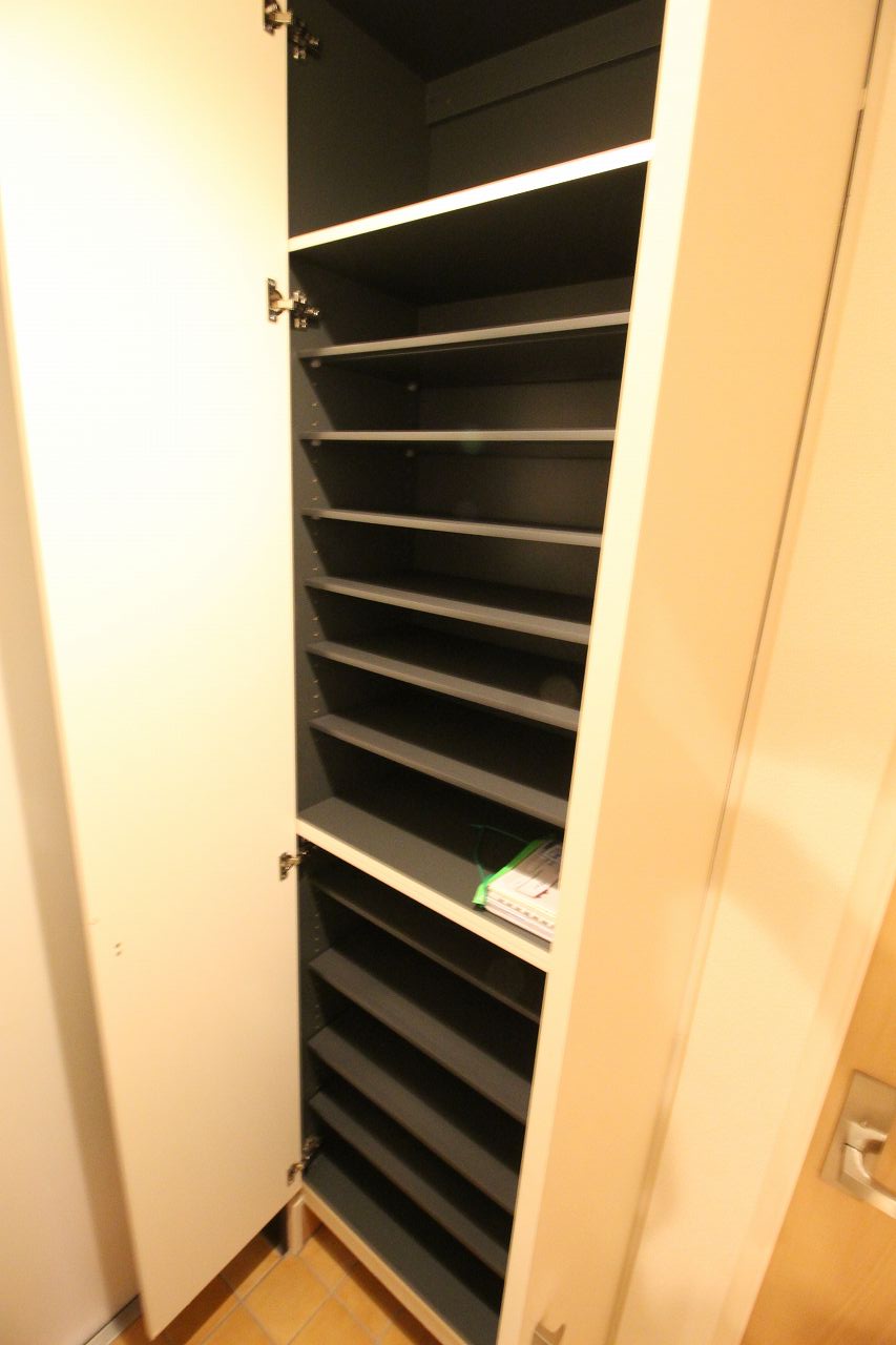 玄関　同間取りのお部屋の写真です