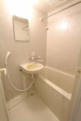 バス・シャワールーム　参考写真です