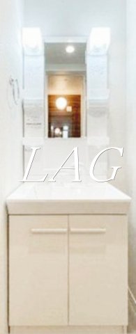 洗面設備　洗面台です。（同仕様です。）