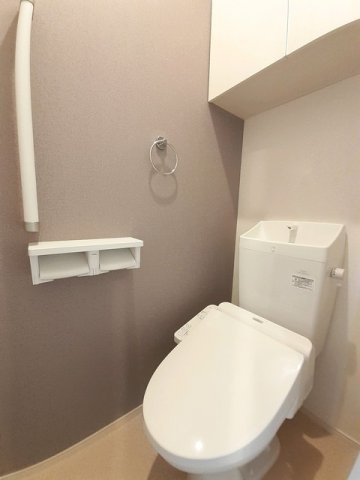 トイレ　清潔感のあるトイレです