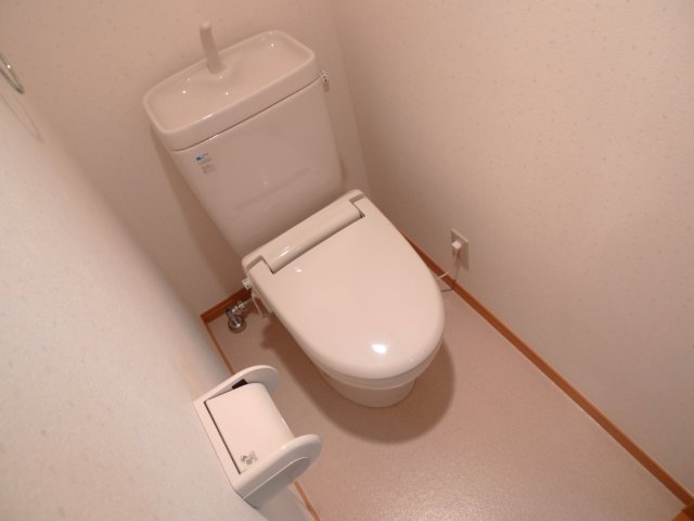 トイレ　お尻暖ったかウォームレットですよ