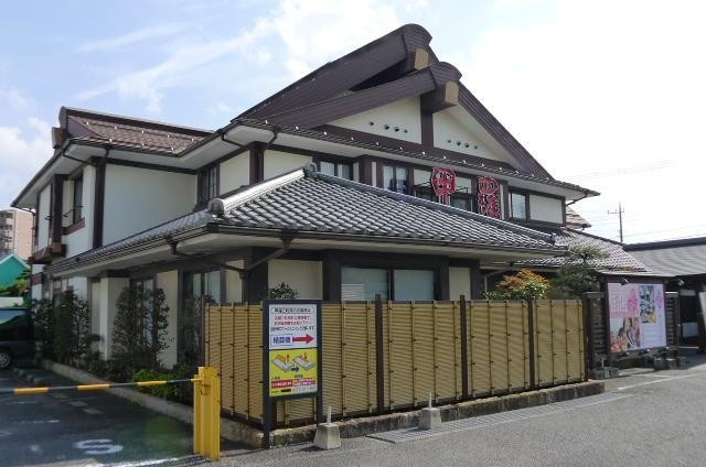 飲食店　蟹甲羅（飲食店）まで825m