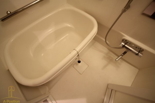 バス・シャワールーム　ロッカベラアパートメント