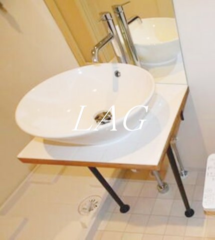 洗面設備　洗面台です。