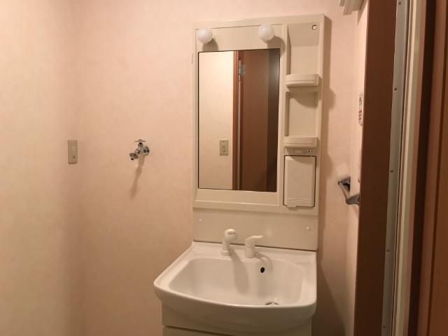 洗面設備　洗髪洗面化粧台