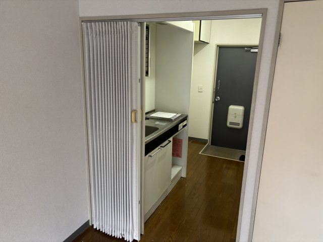 セキュリティ　アコーディオンカーテンは無い場合もございます♪