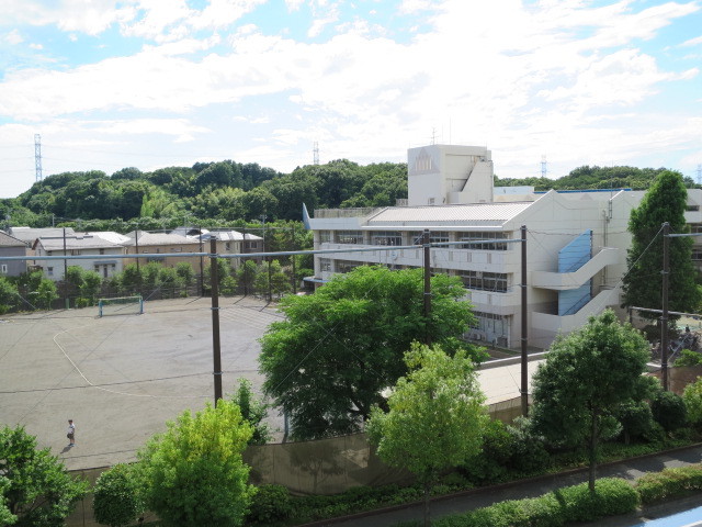 小学校　つづきの丘小学校（小学校）まで600m