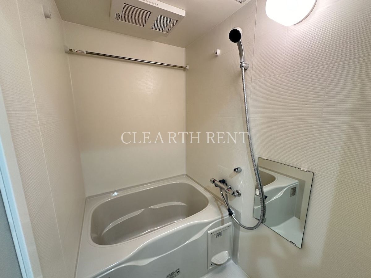 バス・シャワールーム　同タイプ別住戸写真となります。現況と異なる場合がございます。