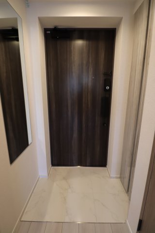 玄関　別タイプ写真