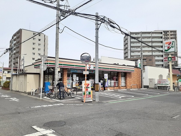 コンビニ　セブンイレブン さいたま土呂駅西店（コンビニ）まで410m