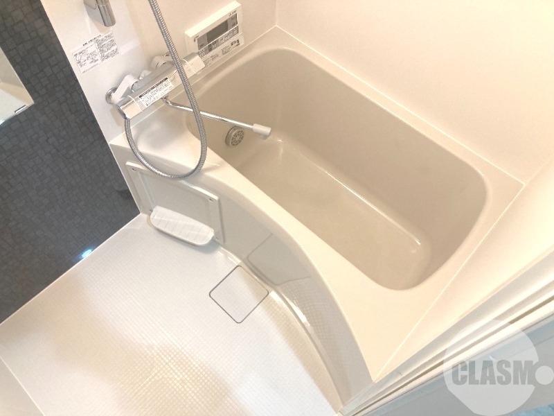 バス・シャワールーム　浴室乾燥機付きバス♪