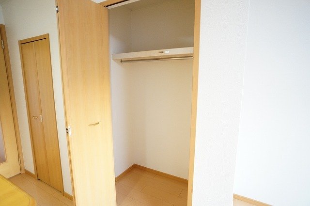 収納　たっぷりとした収納スペースです