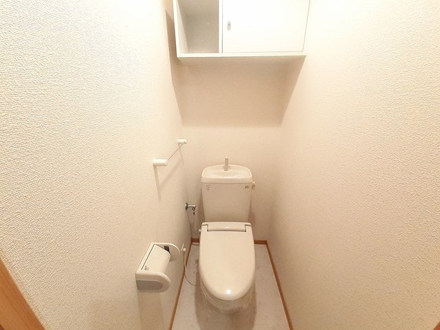 トイレ　ゆったりとした空間のトイレです