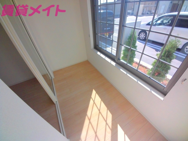 バルコニー　同型参考写真