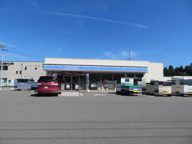 コンビニ　ファミリーマート（コンビニ）まで61m