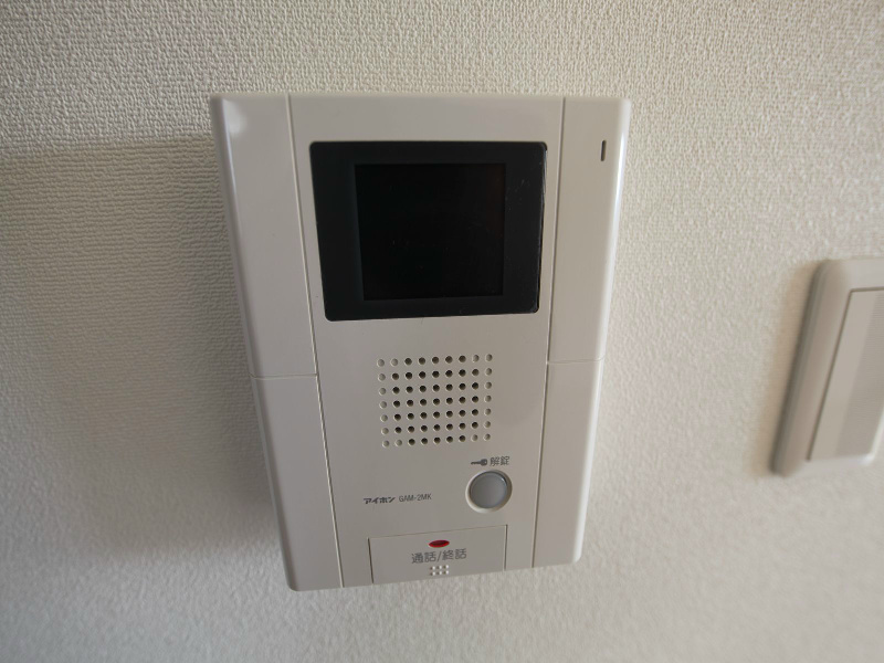 セキュリティ　TVモニター付インターホン