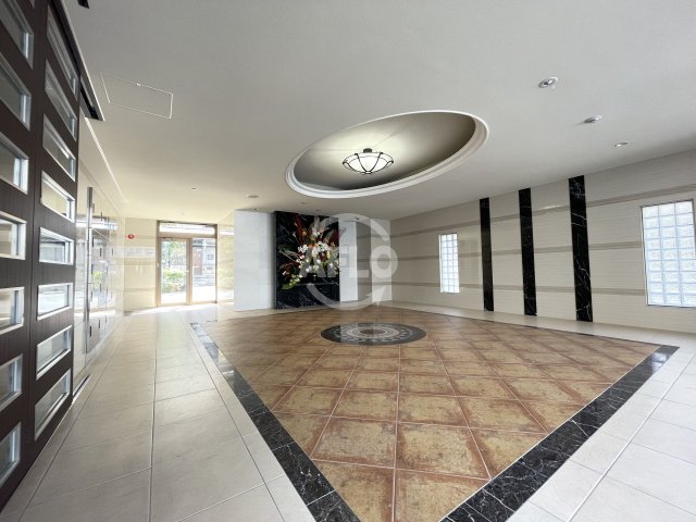 ロビー　Luxe大正　ロビー