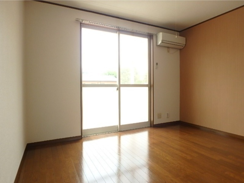 居室・リビング　図面と現状に相違がある場合には現状を優先