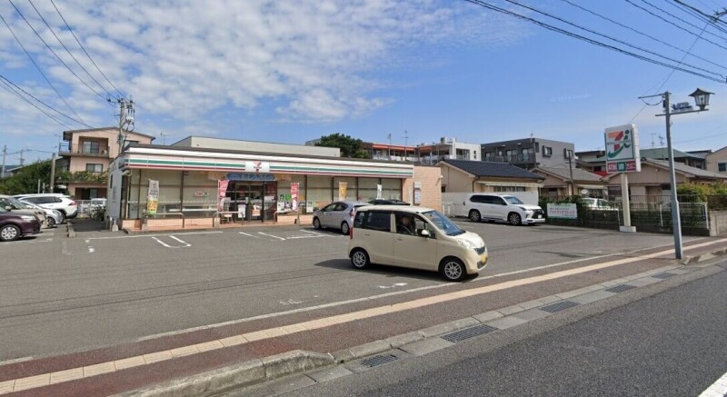 コンビニ　セブンイレブン鹿児島薬師堂店（コンビニ）まで200m