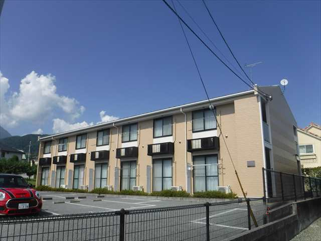 建物外観　2022年5月に外壁塗装いたしました。