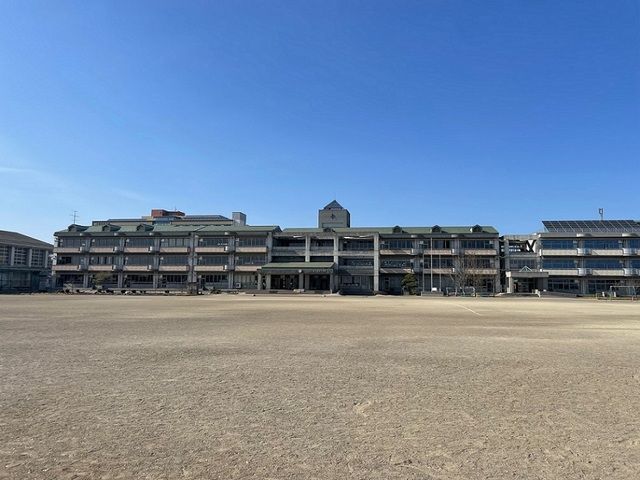 小学校　大崎市立古川第五小学校（小学校）まで1700m