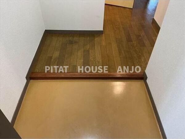 玄関　別部屋参考写真