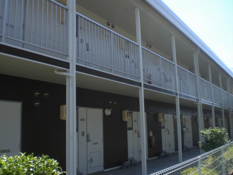 玄関　設備・仕様は号室により異なる為、現況を優先致します。