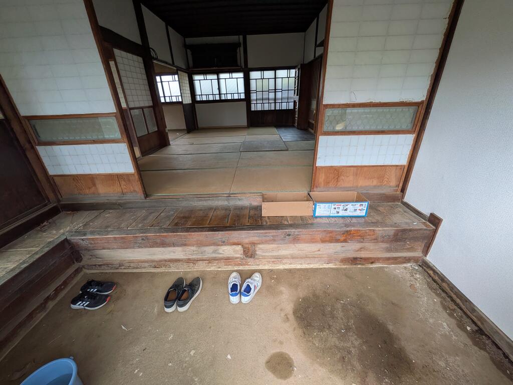 玄関