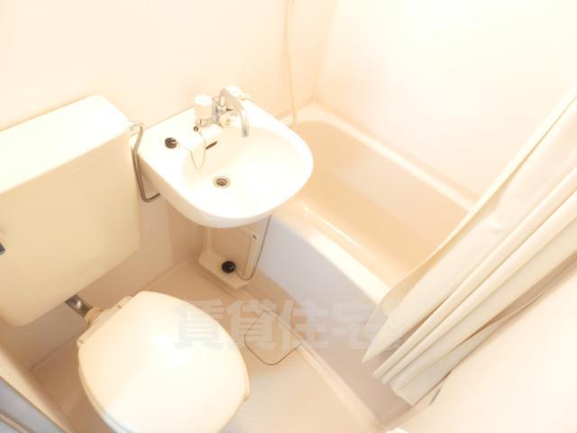 洗面設備　1