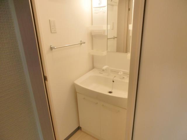 洗面設備　別部屋参考写真