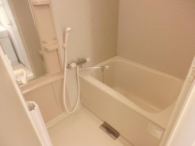 バス・シャワールーム　別部屋参考写真