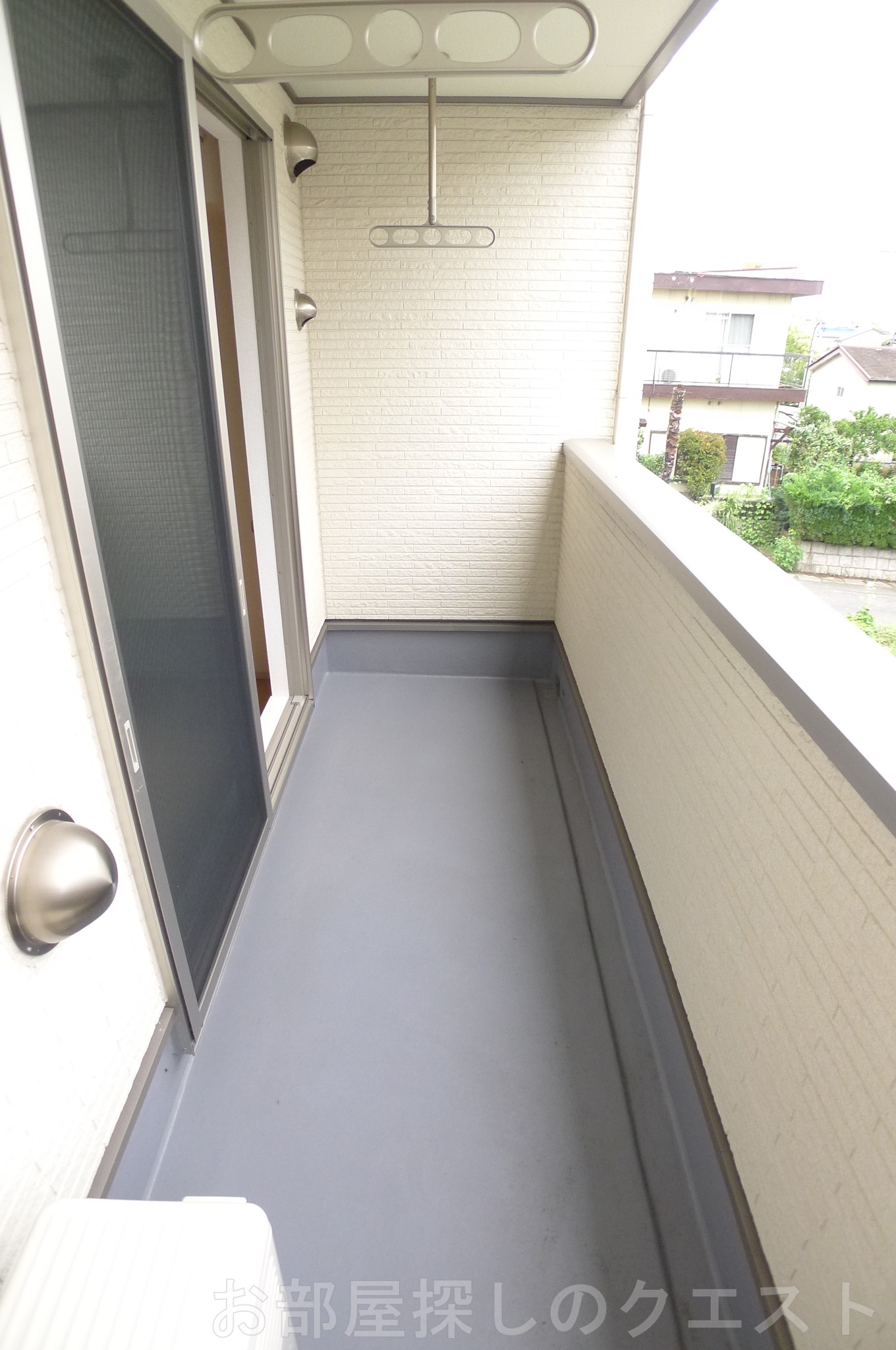 バルコニー　（写真は同仕様反転）