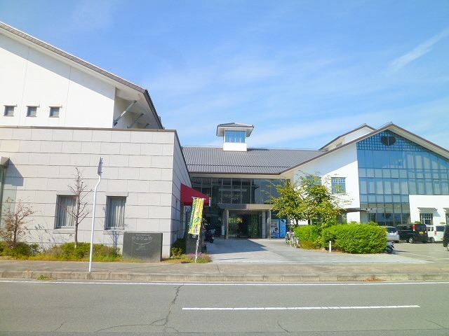 図書館　早島町立図書館（図書館）まで1277m