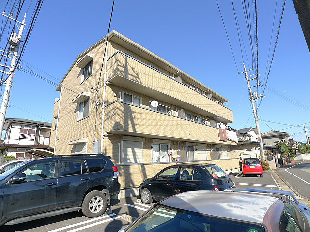 建物外観　カンパーニュのご紹介は住まいの窓口　アソシエへお任せ下さい。