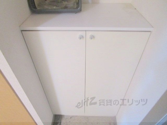 その他設備　下駄箱