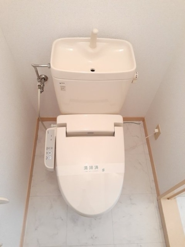 トイレ　図面と現状に相違がある場合には現状を優先