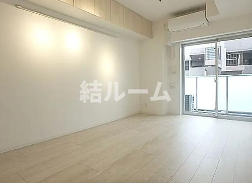居室・リビング　別号室参考写真
