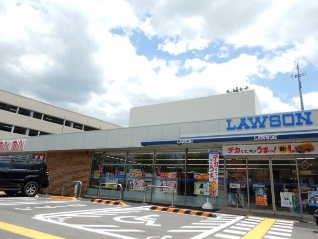 コンビニ　ローソン箕面5丁目店（コンビニ）まで129m