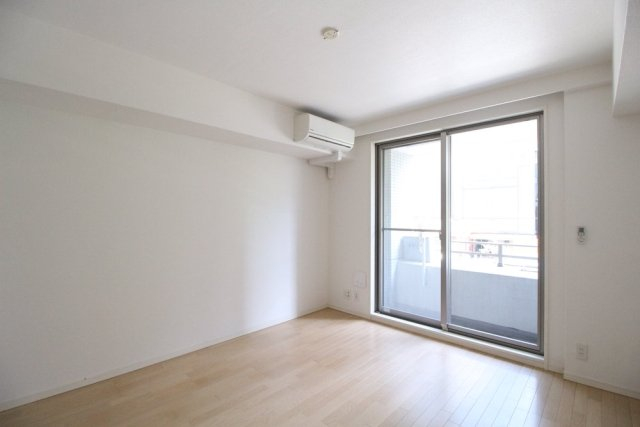 居室・リビング　居室※別部屋参考写真