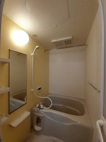 バス・シャワールーム　日々の疲れを癒すお風呂付です