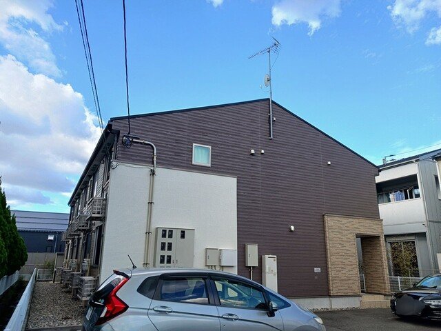 建物外観　外観は落ち着いています