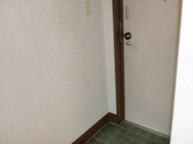 玄関　別部屋参考用写真