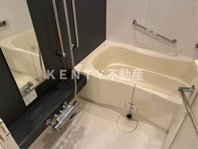 バス・シャワールーム　日々の疲れを癒すお風呂付です