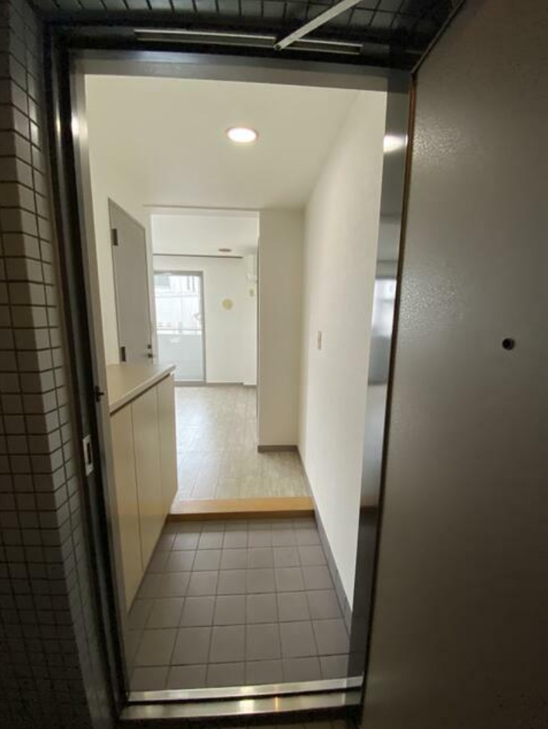 玄関　他部屋参考写真
