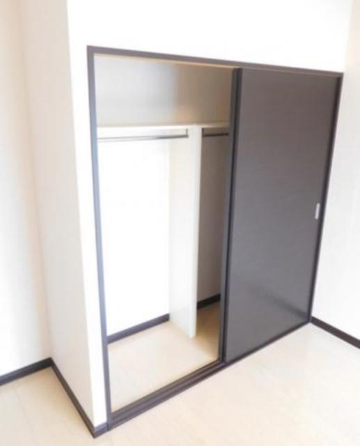 収納　同部屋タイプ
