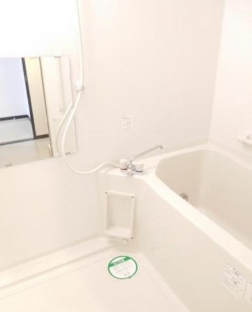 バス・シャワールーム　同部屋タイプ