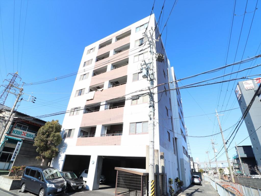 建物外観　きれいな外観です