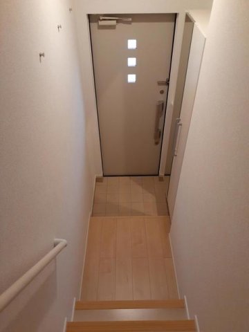 玄関　落ち着いた玄関です